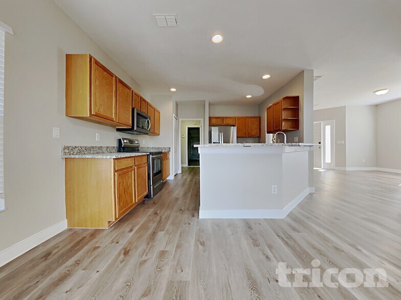 Building Photo - 3351 Rennes Ct