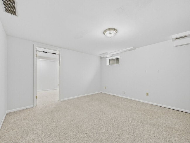 Building Photo - Gorgeous Home in Centennial!