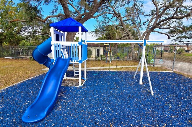 Building Photo - 3333 Ramblewood Ct