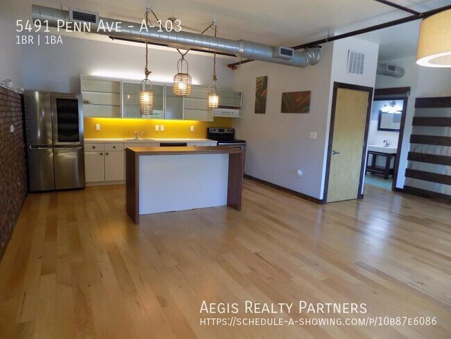 Building Photo - EAST LIBERTY MUST SEE INSIDE!!! (1 BED 1 B...
