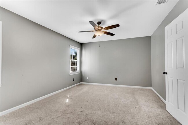 Building Photo - 1427 Old Virginia Ct SE