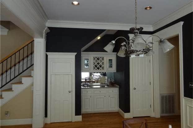 Building Photo - 1236 Cortlandt St