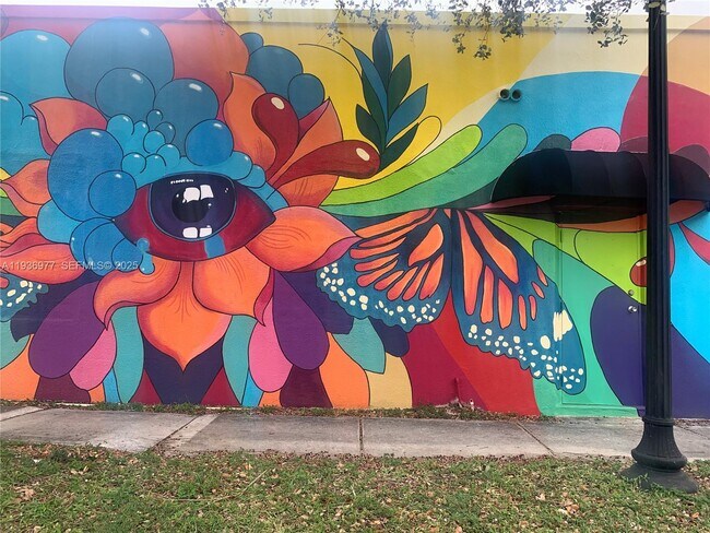 Building Photo - 1625 Dewey St