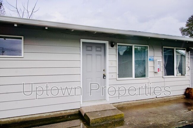 Primary Photo - 466 N Adair St