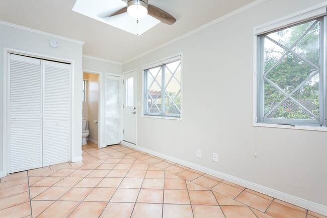 Building Photo - Single Story Craftsman in North Park