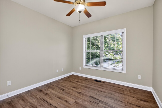 Building Photo - 3468 Clays Mill Rd