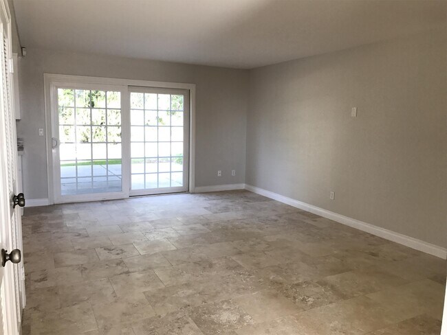 Building Photo - 2132 Dons Way