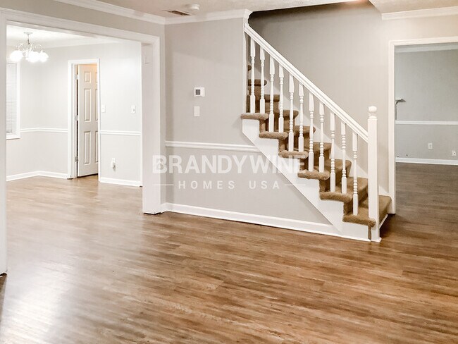 Building Photo - 5556 Pennybrook Trail