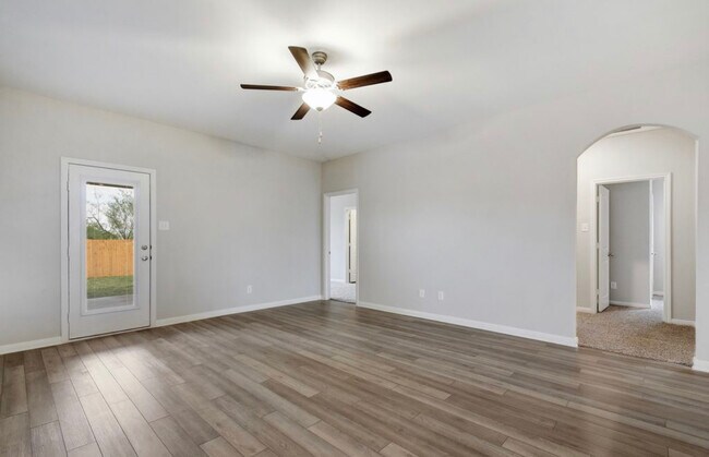 Building Photo - 9351 Aniston Blf