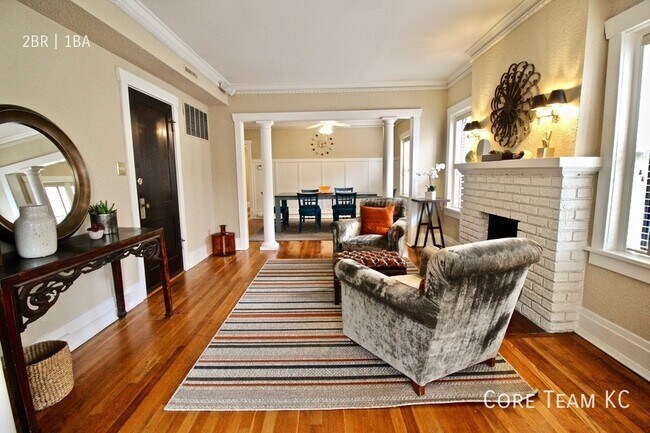 Building Photo - 3818 Walnut St