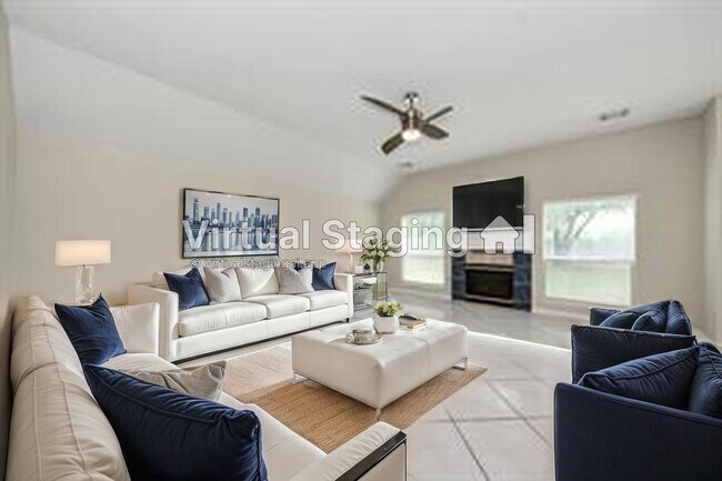 Building Photo - 10214 White Oak Trail Ln