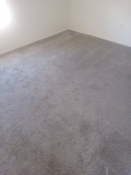 Building Photo - 2217 Dunkee Way