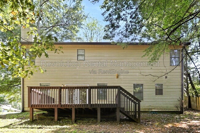 Building Photo - 3843 N Fork Ct NW
