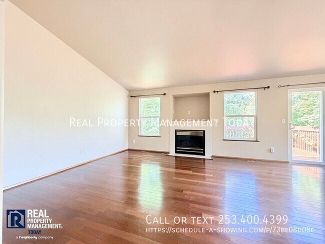 Building Photo - 3305 48th St NE