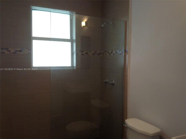 Building Photo - 125 NW 15th St