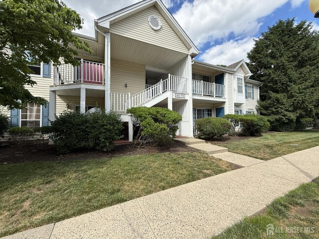 Building Photo - 95 Sapphire Ln