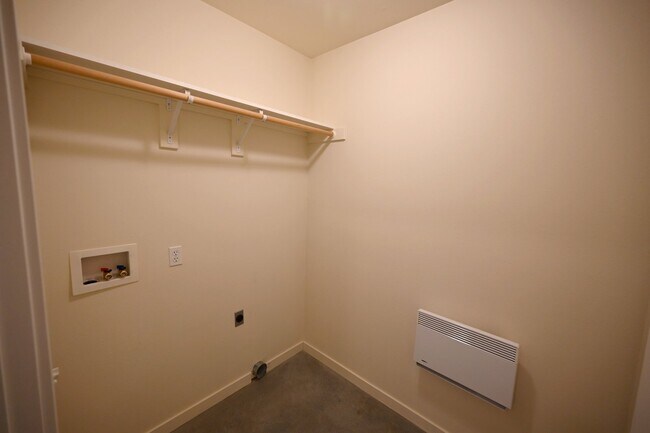 Building Photo - 2 bed 2 bath in Sequim