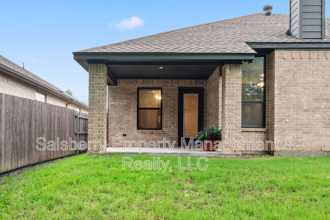Building Photo - 1636 Town Creek Cir