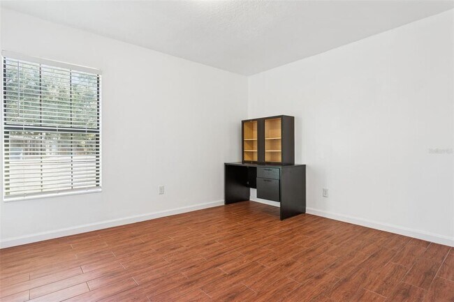 Building Photo - 26411 Bertram Rd