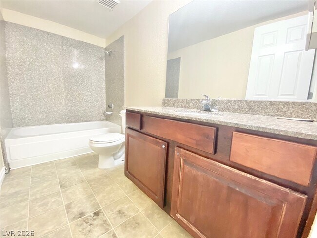 Building Photo - 5405 Indian River Dr