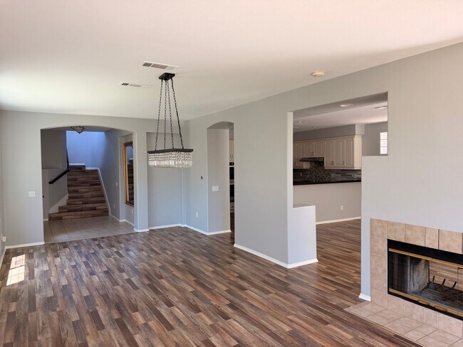 Building Photo - 2872 La Plata Dr