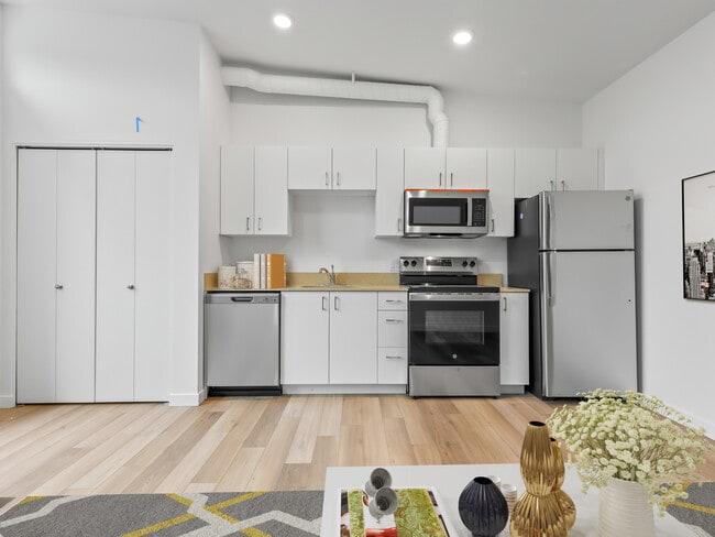 Building Photo - 311 Graham - Inclusionary Housing!