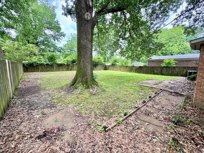 Building Photo - 5022 Harrington Ave