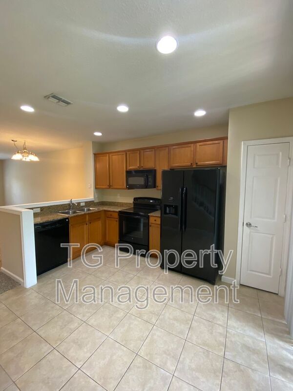Building Photo - 6515 Arching Branch Cir