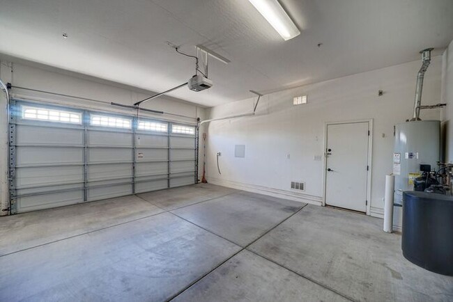 Building Photo - READY TO VIEW NOW! Remodeled-Huge 5 Bedroo...