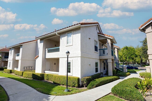 Building Photo - 10626 Aderman Ave