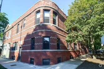 Building Photo - 3735 N Damen Ave