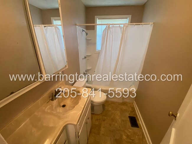 Building Photo - 544 Osceola Cir