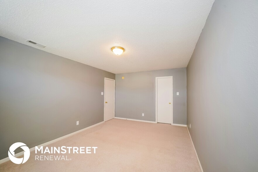 Building Photo - 8825 Browns Valley Ln