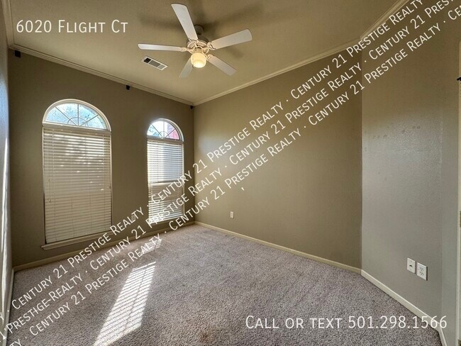 Building Photo - 6020 Flight Ct