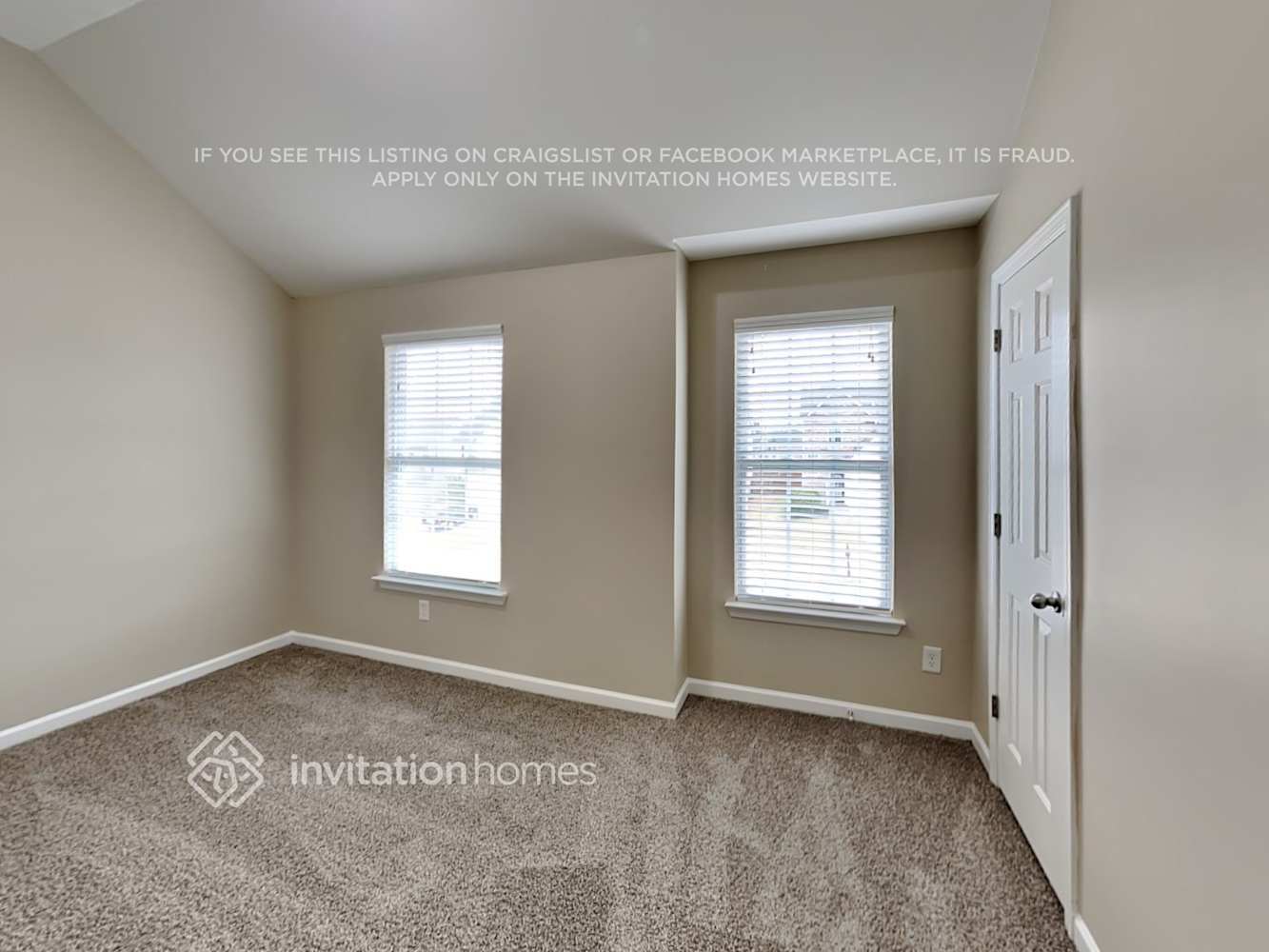 Building Photo - 4120 Arch Pass