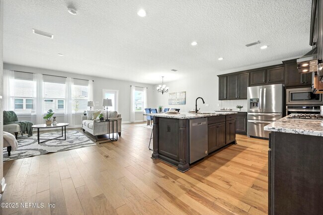 Building Photo - 24 Tradesman Ln