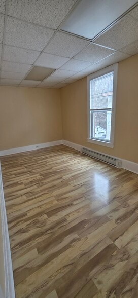 Building Photo - 109 South Ave