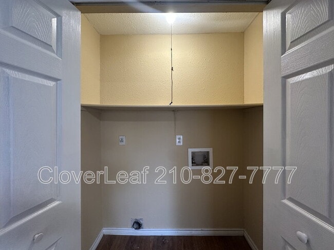 Building Photo - 4012 Sunrise Creek Dr