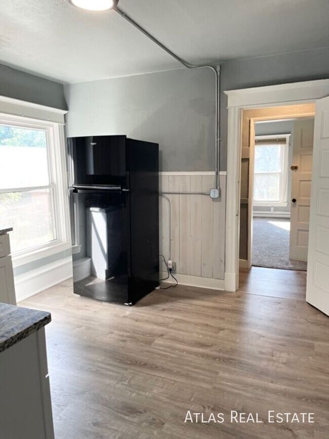 Building Photo - 17 N 13th St