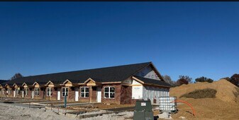 Building Photo - Gwen Gardens Apartments