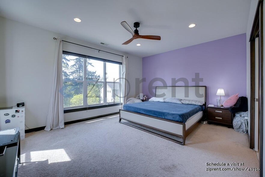 Building Photo - 8458 169th Ave NE
