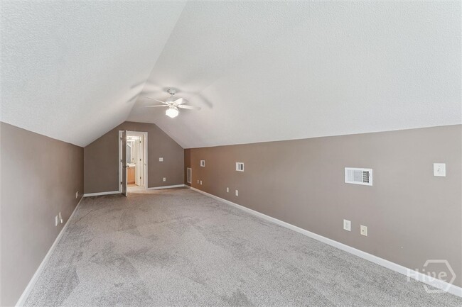 Building Photo - 161 Marshview Dr