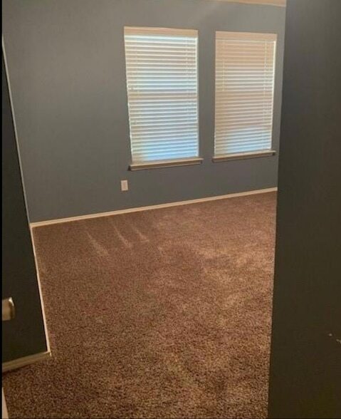 Building Photo - 3321 Truman St