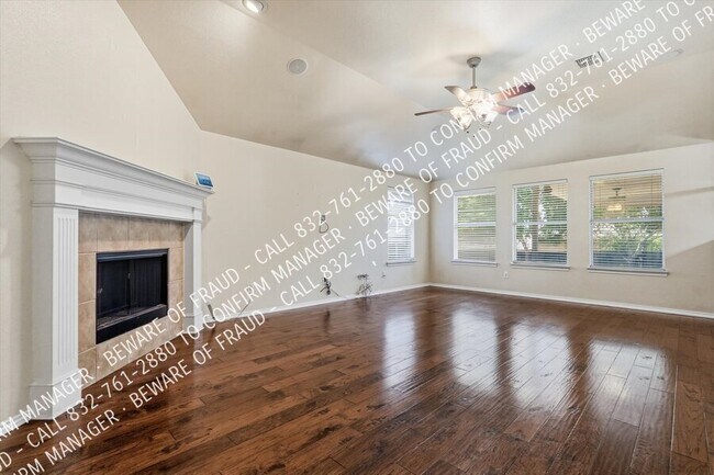 Building Photo - 615 Magnolia Ln