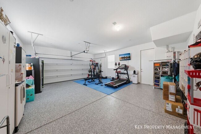 Building Photo - 694 Monroe Hl Pl