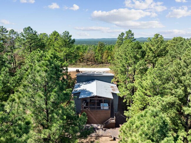 Building Photo - 25 Eagle Pne Ln