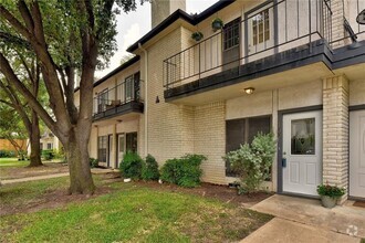 Building Photo - 1307 Kinney Ave