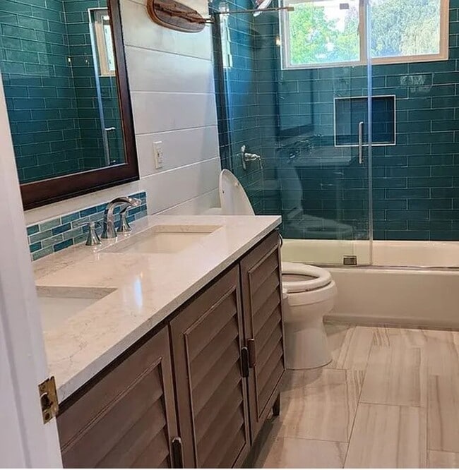 Building Photo - $4990 -- BEAUTIFUL 4BED HOME IN MISSION VA...