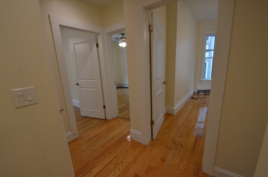 Unit 8 - 35 Brookline St