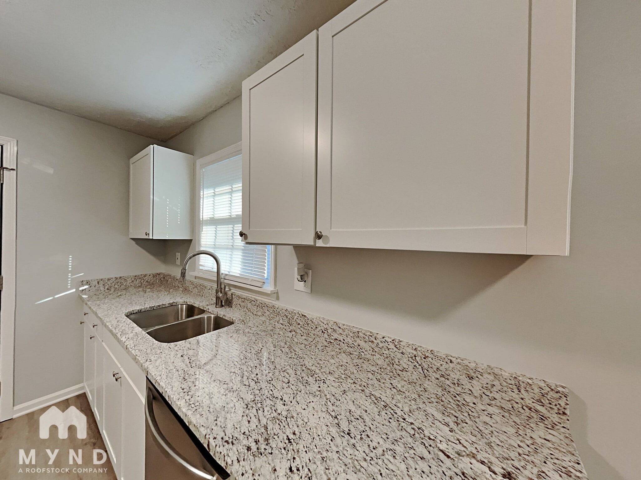 Building Photo - 6381 Impala Cir
